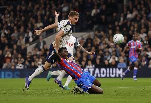 罗马诺：水晶宫希望留住萨尔，已拒绝加拉塔萨雷开出的首份报价