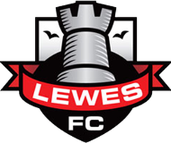 雷威斯女足