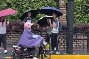 实时球帝NBA首发阵容