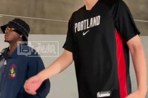 黑白吧nba首发阵容